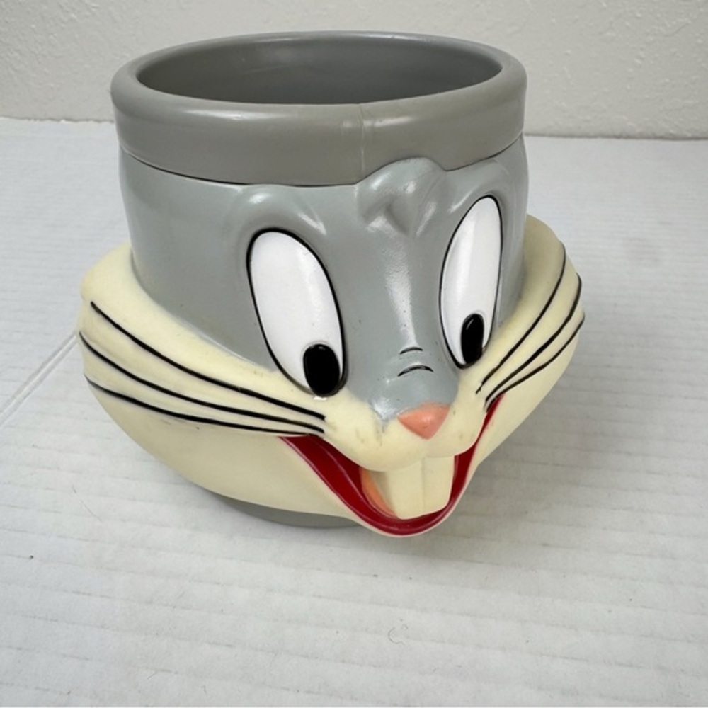 Vintage Looney Tunes Bugs Bunny 1992 cup mug plastic - Picture 6 of 8